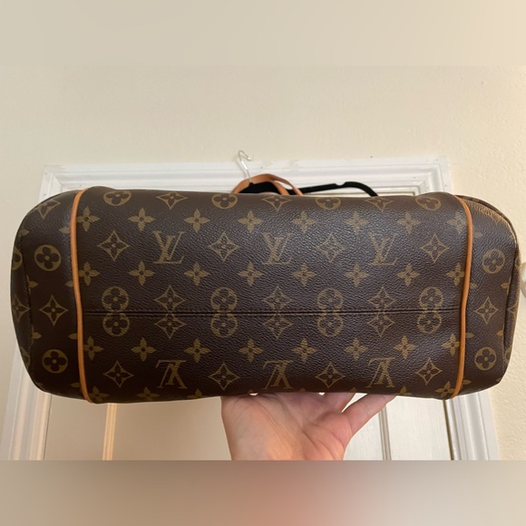 Authentic Louis Vuitton Totally GM - Picture 7 of 9
